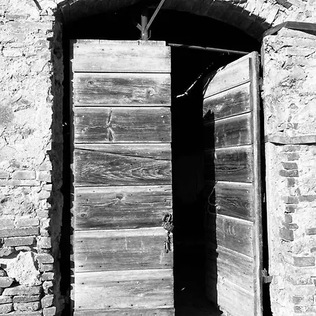 Farm stay La Casa Dei Ricordi Collesalvetti